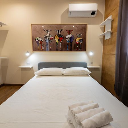 Admiral Appartment Каляри Екстериор снимка