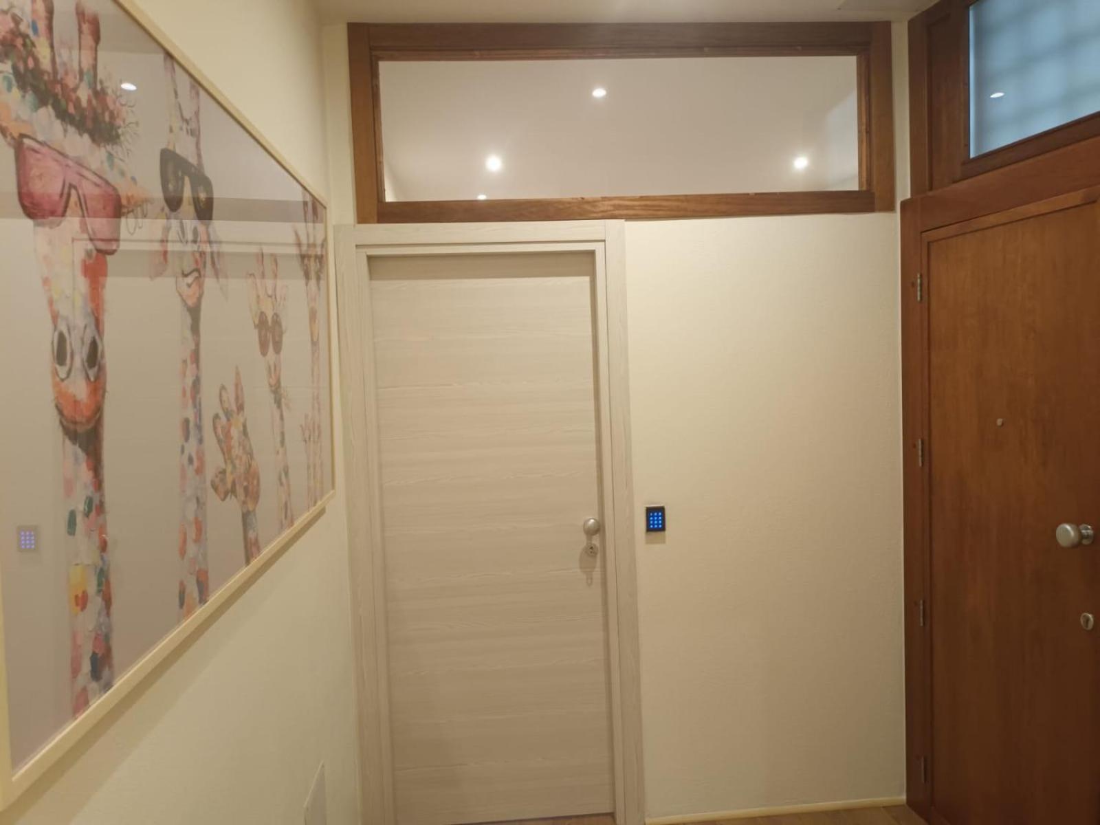 Admiral Appartment Каляри Екстериор снимка